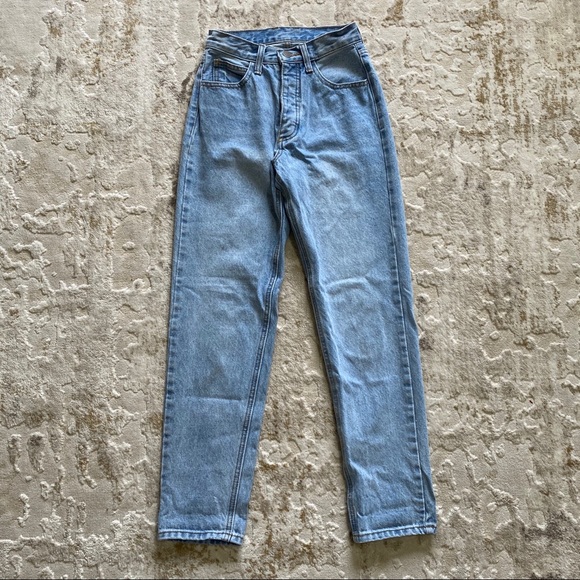 Brandy Melville mom jeans - Picture 2 of 3